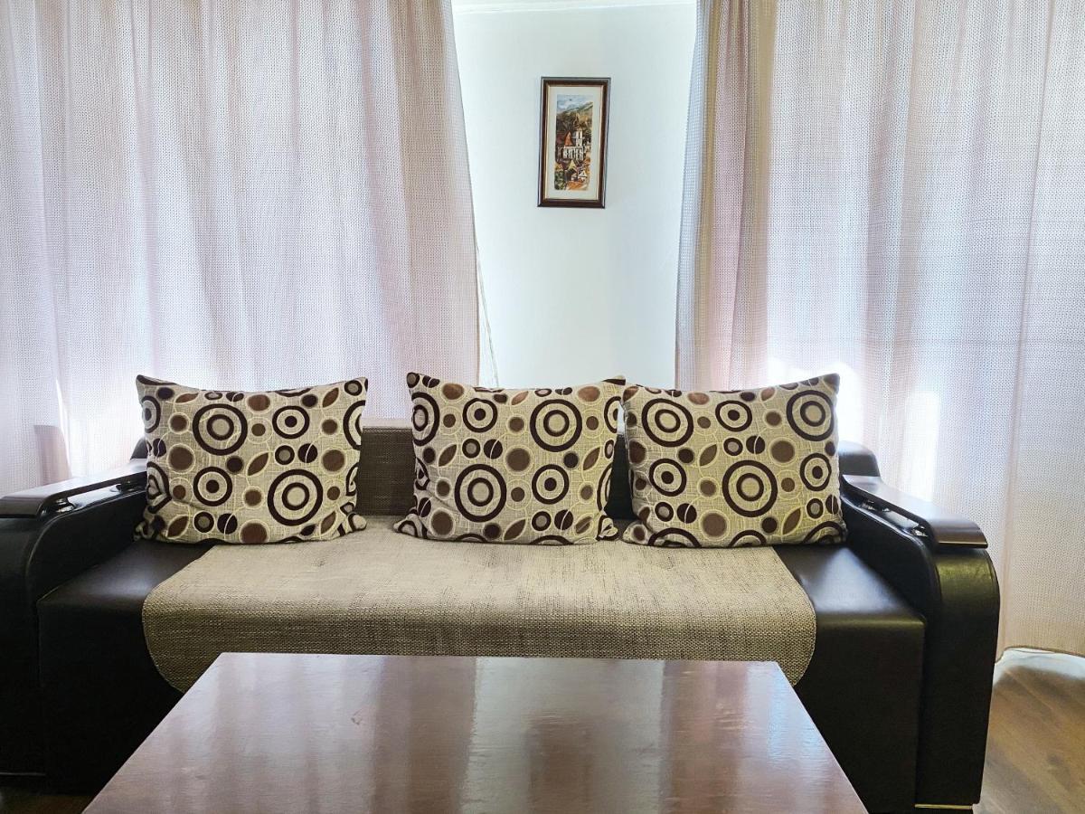 בראשוב Sauna Apartament מראה חיצוני תמונה