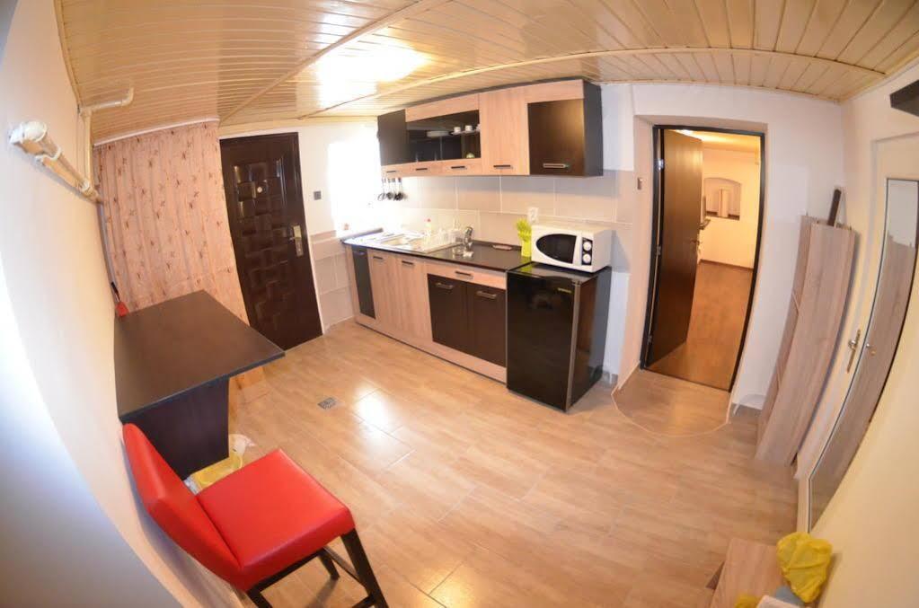בראשוב Sauna Apartament מראה חיצוני תמונה